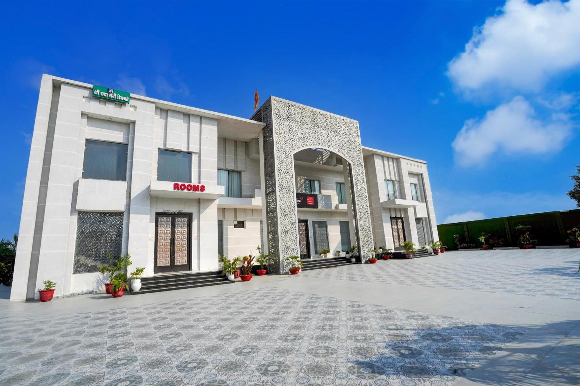 Collection O The God'S Palace Resort Meerut Bagian luar foto