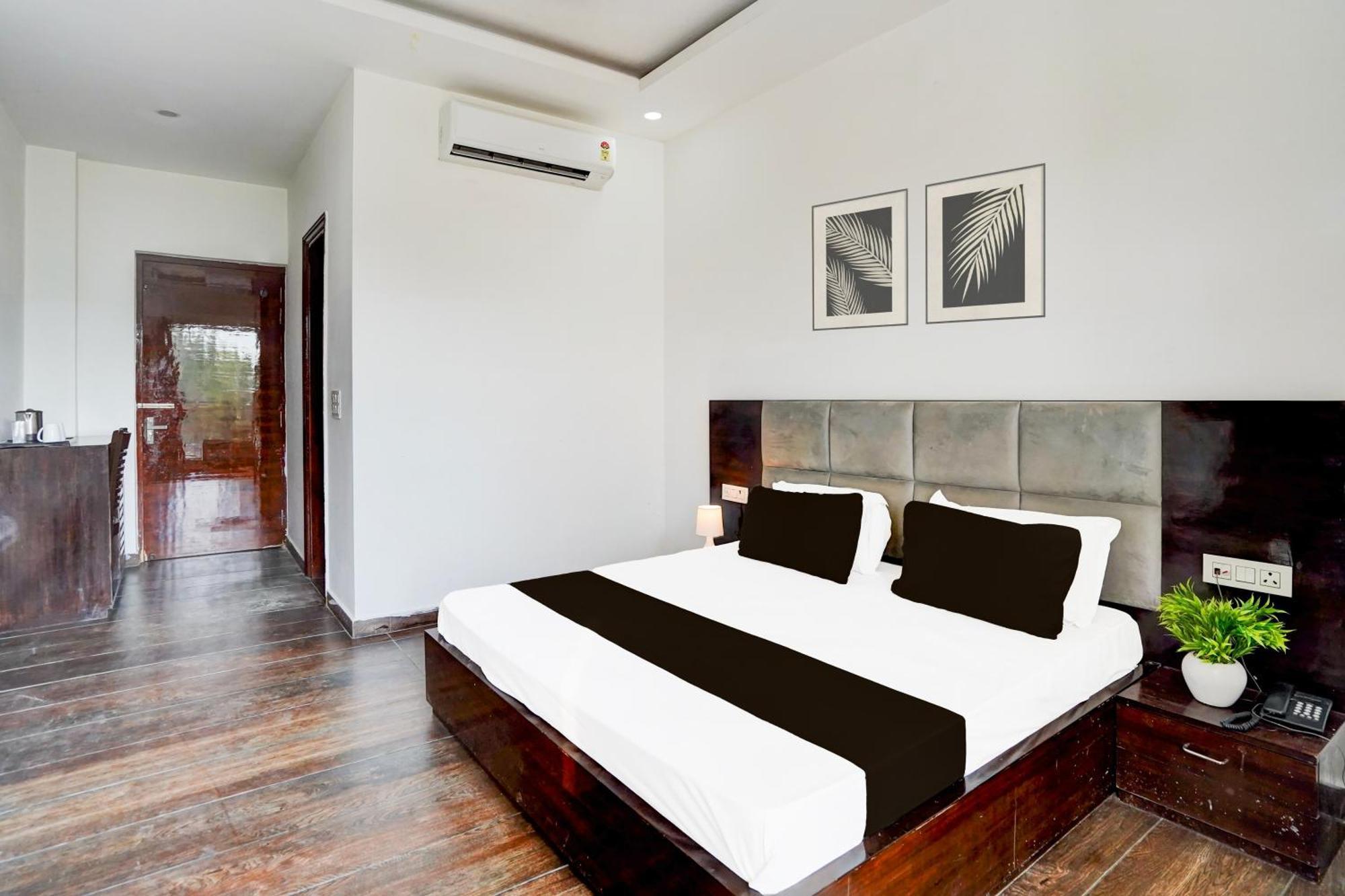 Collection O The God'S Palace Resort Meerut Bagian luar foto